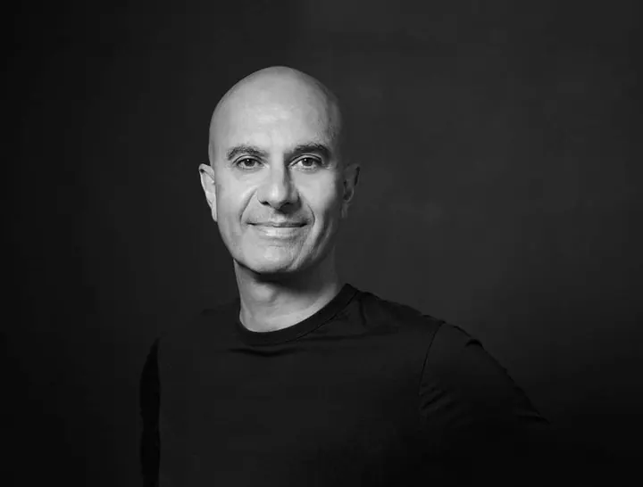 Robin Sharma