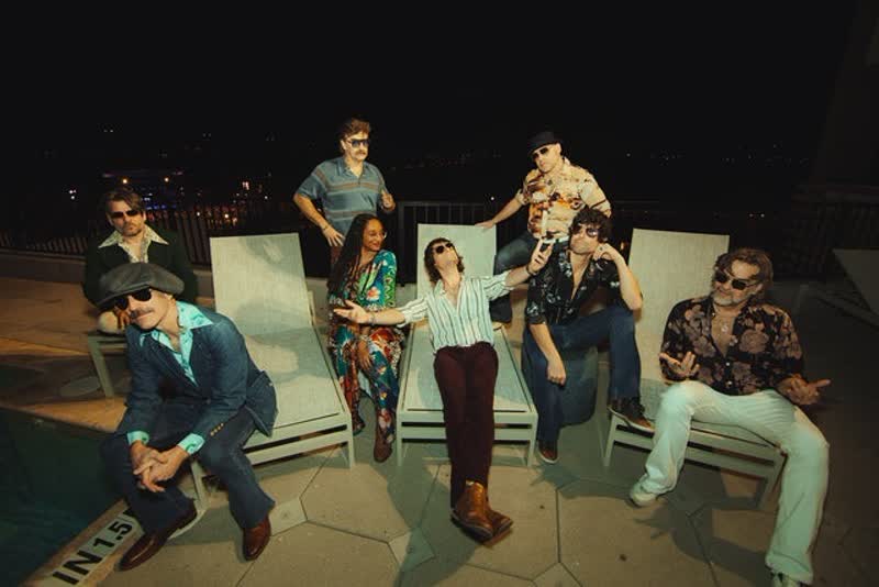 Yacht Rock Revue live in Key West